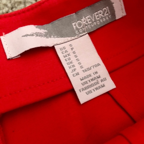 XXI Blood Orange Dress Shorts - Picture 3 of 3